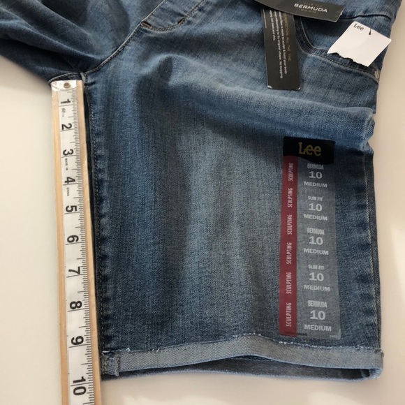 Lee Slim Fit Bermuda Mid Rise NWT 10 - Picture 7 of 8